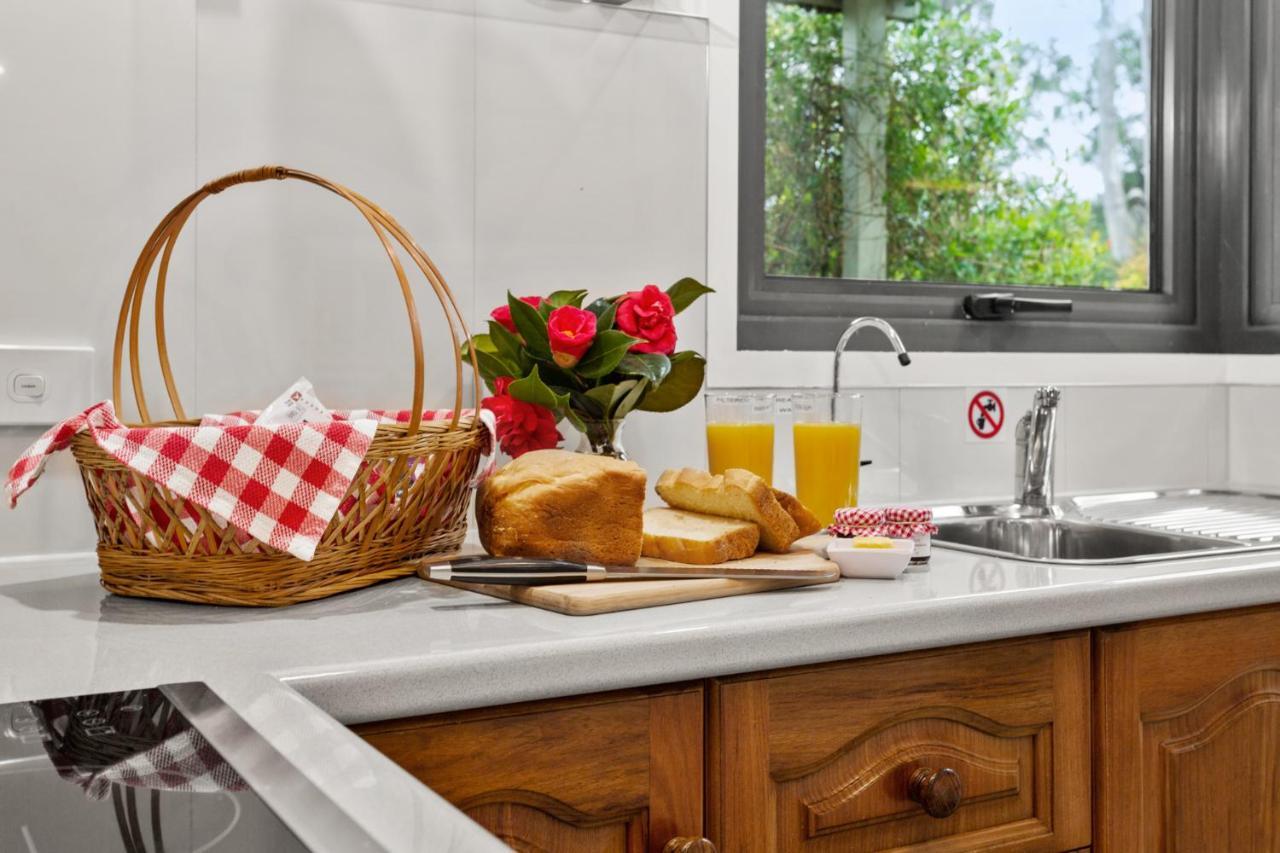 Karoola Cottage Self Contained Lilydale Екстер'єр фото